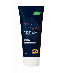 Lurax - Horse Skin Repair Ointment in 200ml tube for fast healing and scar reduction, ideal for horse skin irritations and wounds.