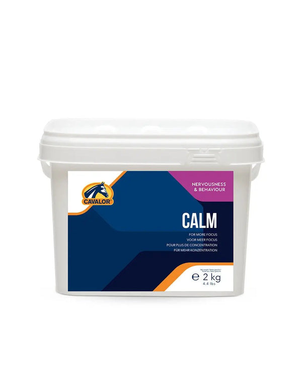 Cavalor Calm 2kg powder supplement for controlling agitated horses, promotes relaxation and focus in equine behavior management.