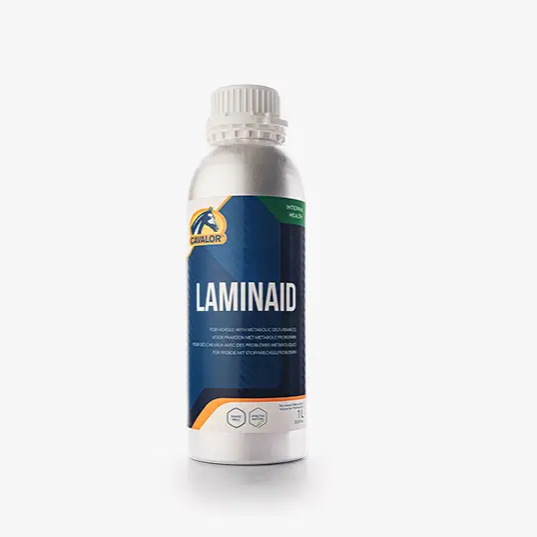 Cavalor LAMINAID liquid supplement for horse hoof health, recommended by veterinarians for hoof problem relief and care.
