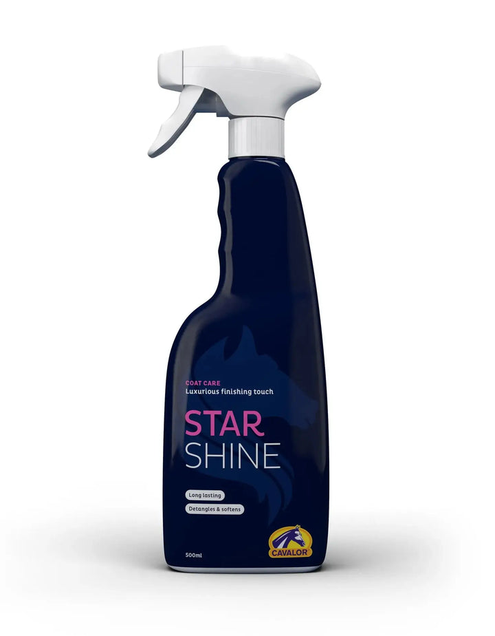 Star Shine Horse Coat Conditioner spray bottle with ergonomic trigger, ideal for detangling and conditioning horse mane and tail for lasting shine.