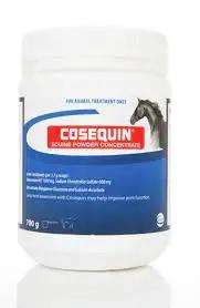 COSEQUIN EQUINE POWDER dietary supplement for horses and camels in a 700g container, supports joint health and mobility in animals.